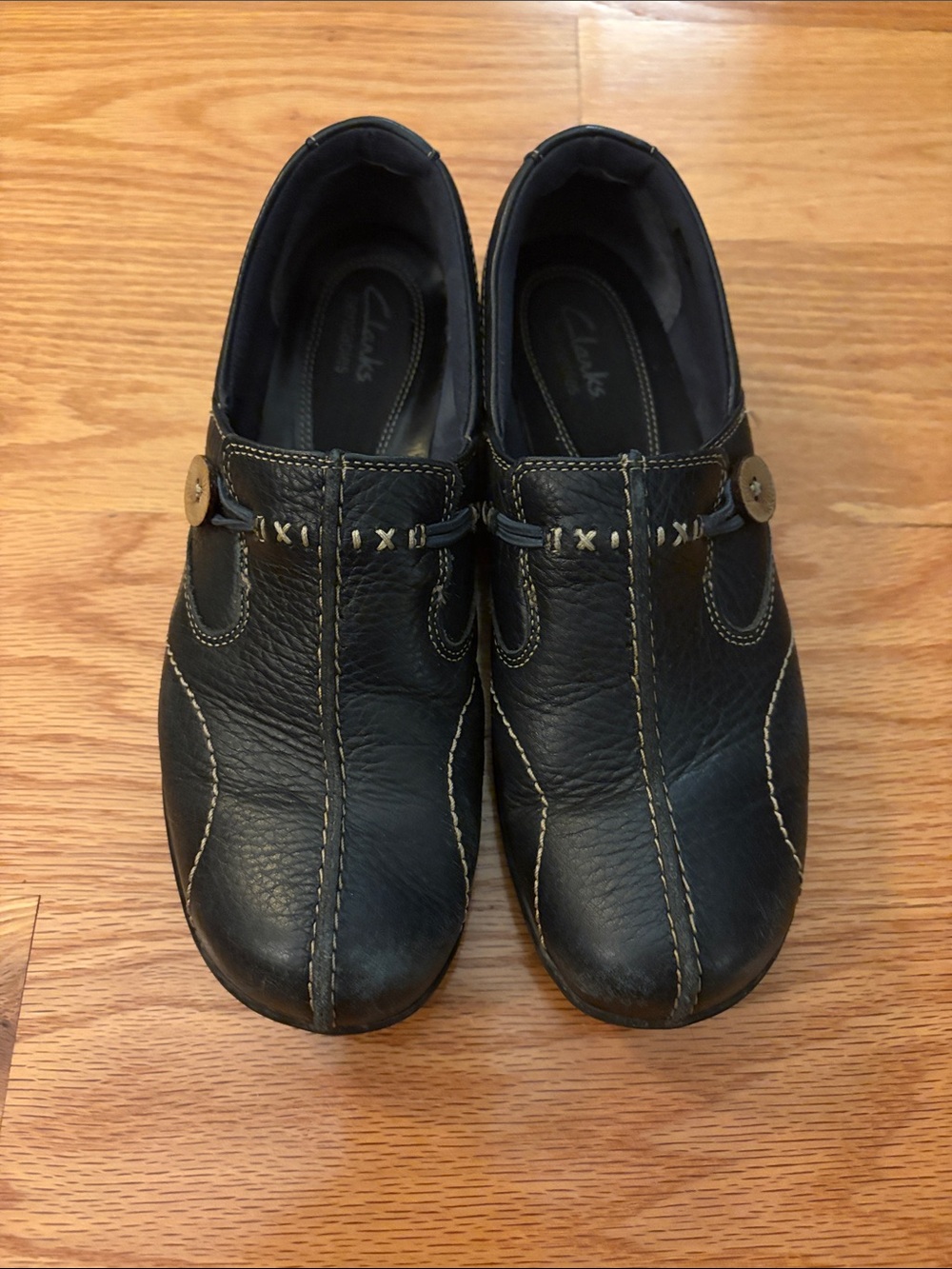 Clarks Black Leather Slip-On Loafers with Contrast Stitching